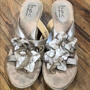 Born champagne color flower detail sandal